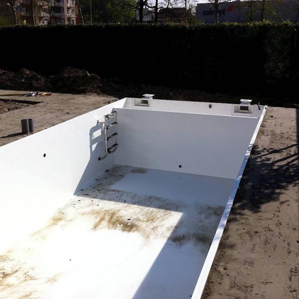 Reinigen van zwembaden en jacuzzi's